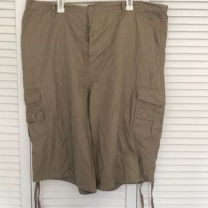 Men’s cargo shorts